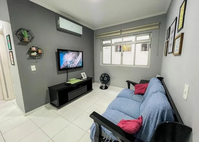 01 - Lindo Apartamento Lado Praia!